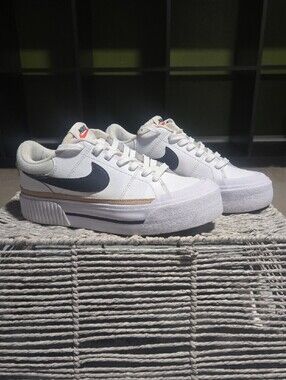 Nike Women's Court Legacy Lift Shoes Size 7.5